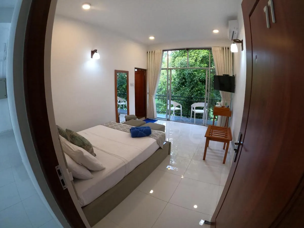 Hotel Hill Country Villa Kandy