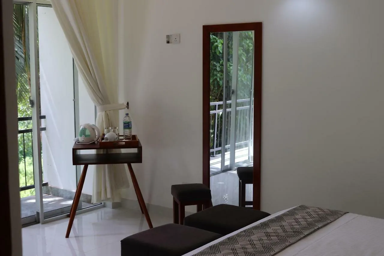 Hill Country Villa Kandy Hotel